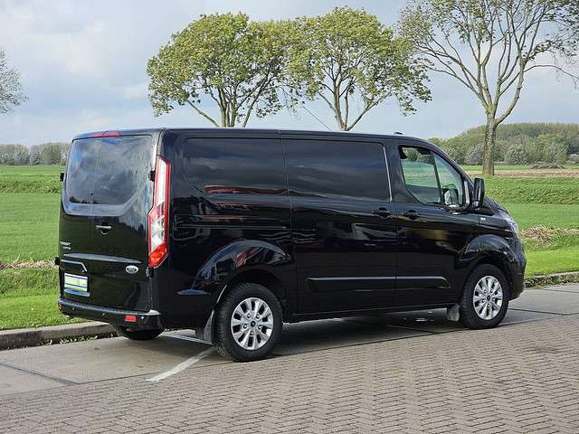 Ford Transit Custom 3