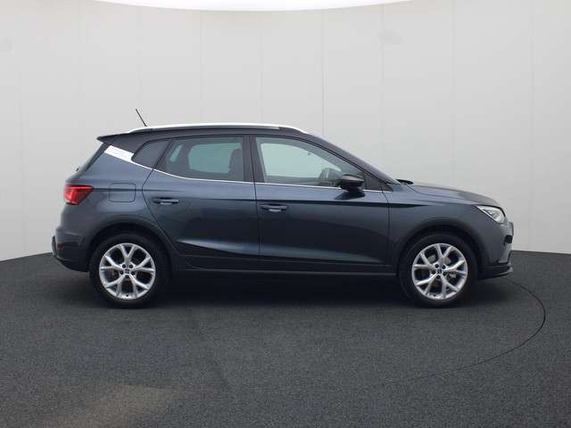 SEAT Arona 3