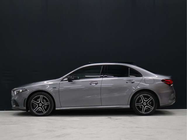 Mercedes-Benz A-Klasse 3
