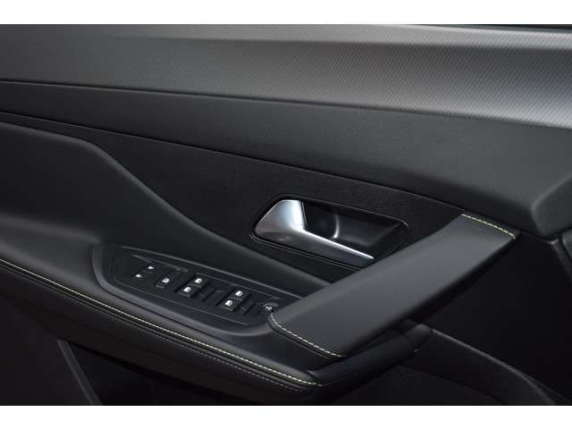 Peugeot 308 2024 Benzine