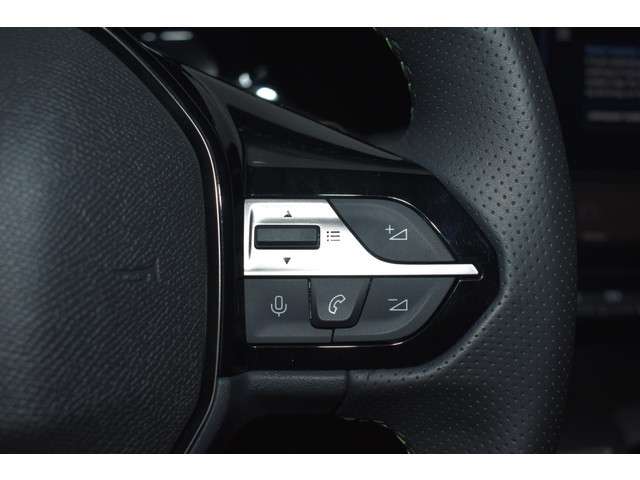 Peugeot 308 2024 Benzine