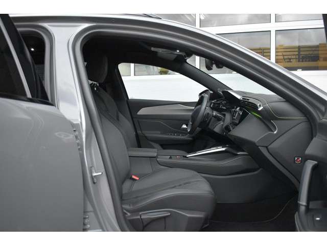 Peugeot 308 2024 Benzine