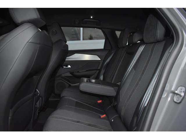 Peugeot 308 2024 Benzine