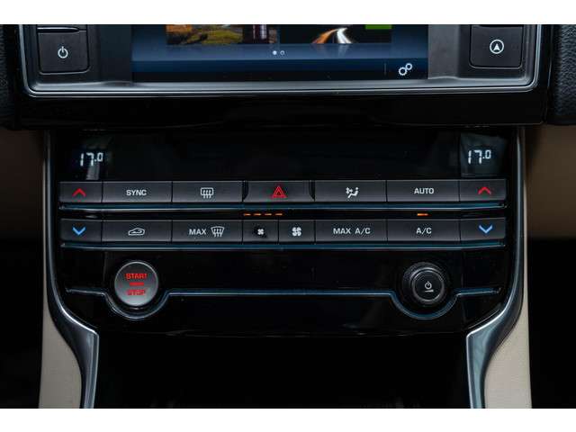 Jaguar XE 2018 Diesel