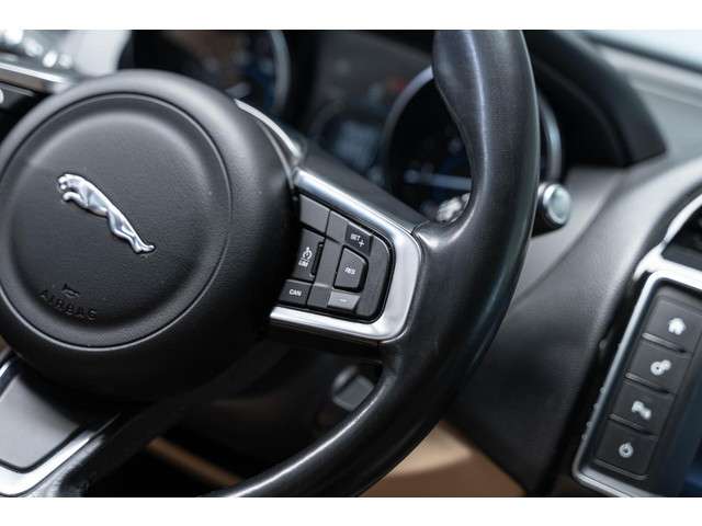 Jaguar XE 2018 Diesel