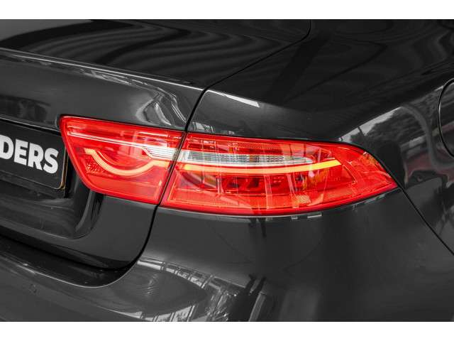 Jaguar XE 2018 Diesel
