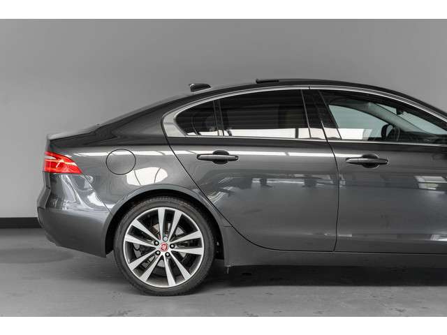 Jaguar XE 2018 Diesel