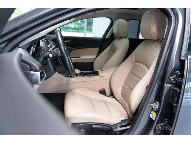 Jaguar XE 2018 Diesel