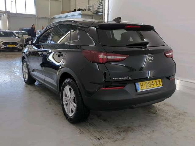 Opel Grandland X 2