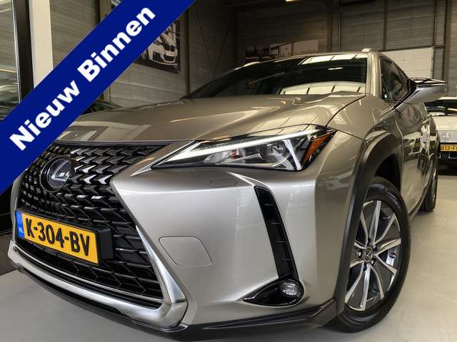 Lexus UX leasen