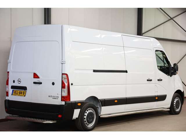 Opel Movano 2
