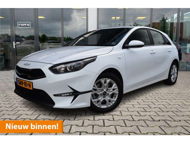Kia cee'd 2023 Benzine