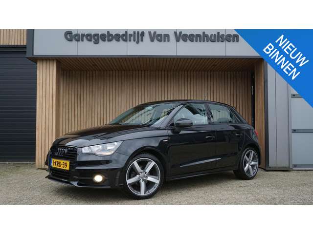 Audi A1 Sportback 1.2 TFSI 86pk 5Drs Admired S-Line *Black Optik* Navi 17inch LM Bluetooth Elek.pakket *NL auto* 84425km!