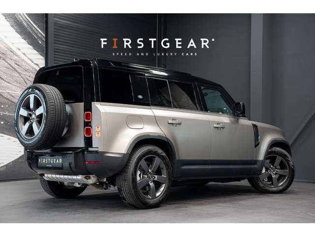 Land Rover Defender 2