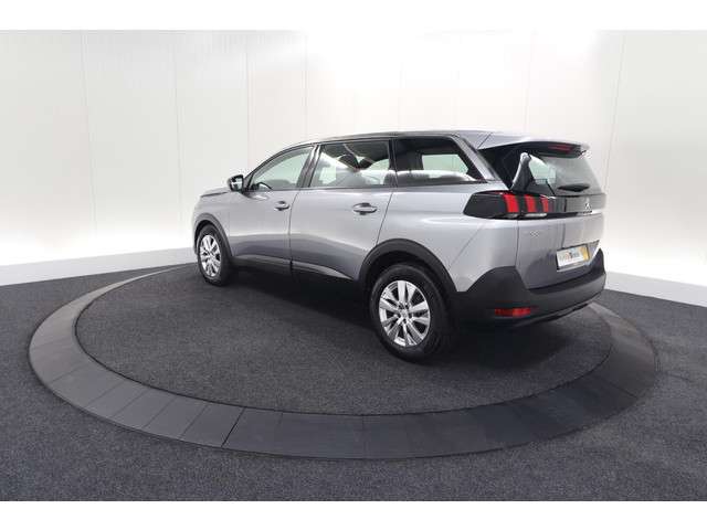 Peugeot 5008 2023 Benzine
