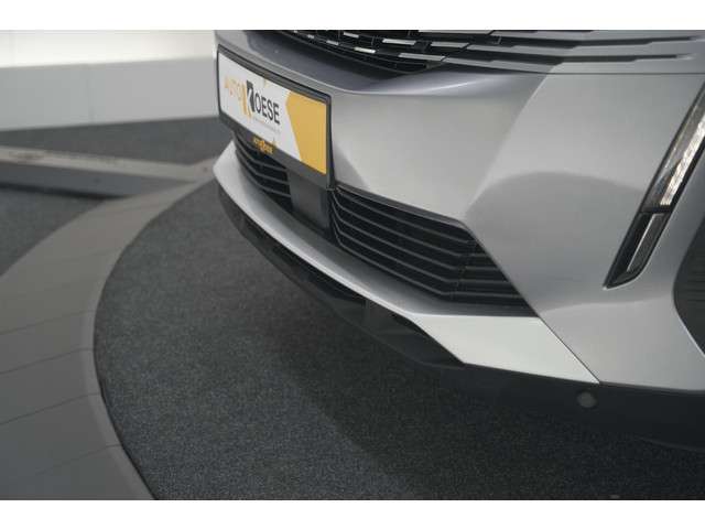 Peugeot 5008 2023 Benzine