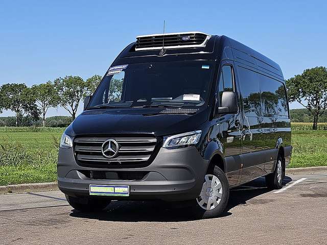 Mercedes-Benz Sprinter 2024 Diesel