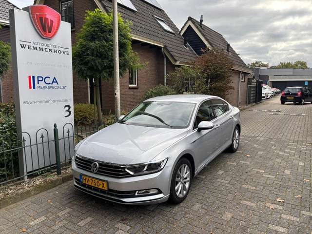 Volkswagen Passat 2