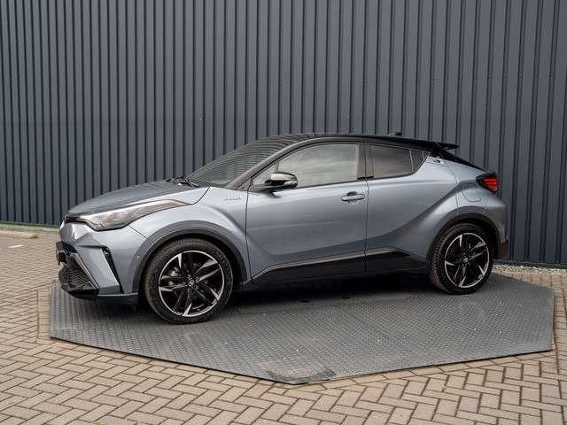 Toyota C-HR 2