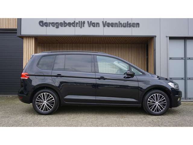 Volkswagen Touran 3