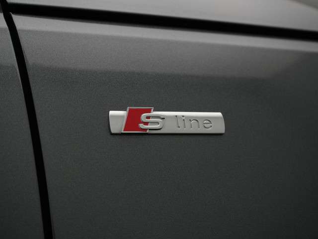 Audi A4 2019 Benzine