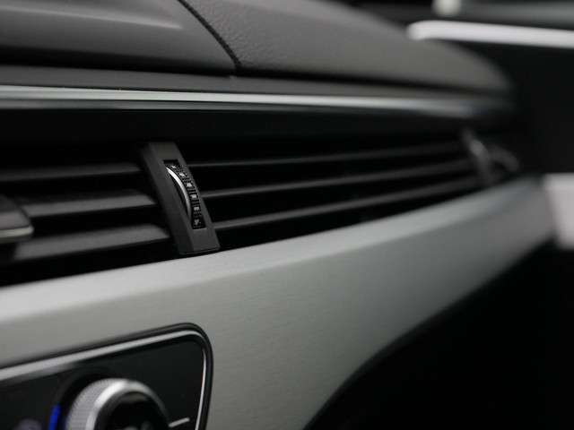 Audi A4 2019 Benzine