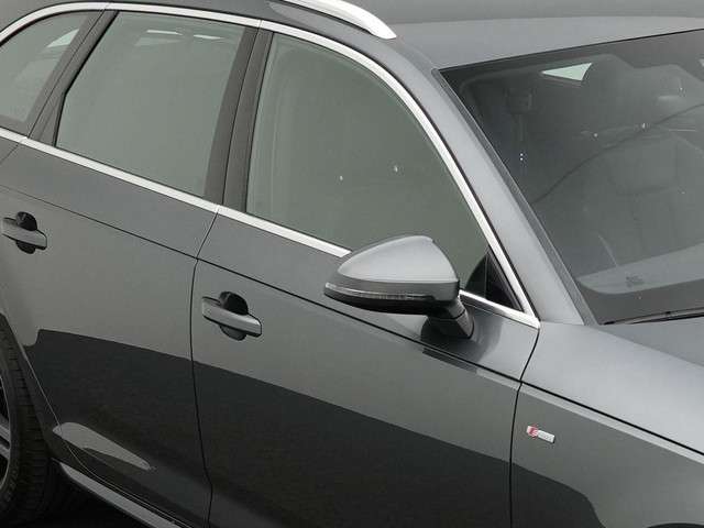 Audi A4 2019 Benzine