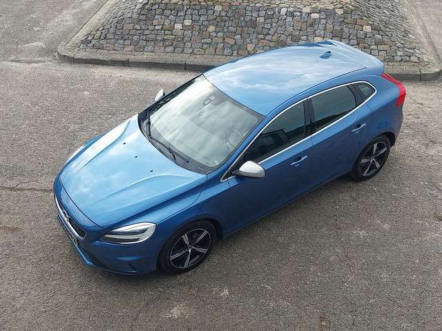Volvo V40 2
