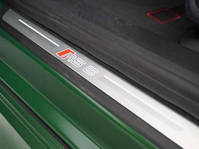 Audi RS6 2022 Benzine