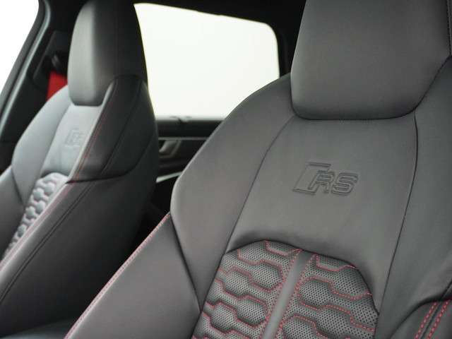 Audi RS6 2022 Benzine