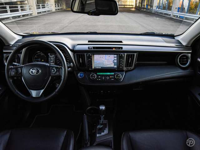 Toyota RAV4 2