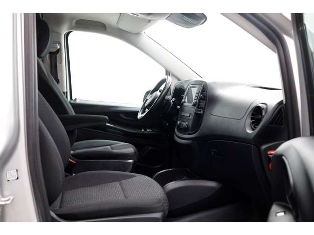 Mercedes-Benz Vito 3