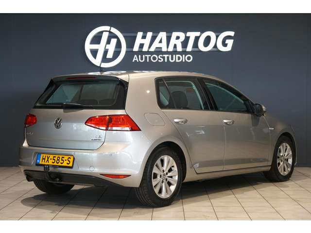Volkswagen Golf 2