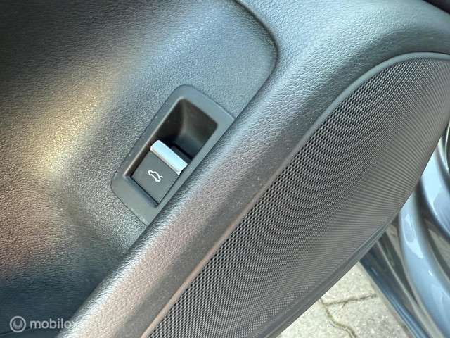 Audi A4 2018 Benzine
