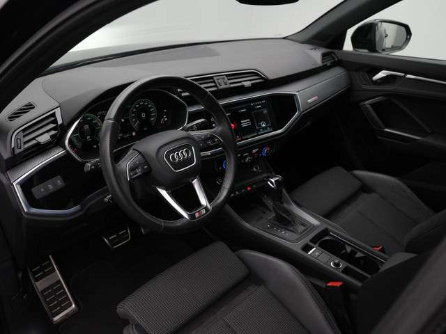 Audi Q3 2022 Hybride