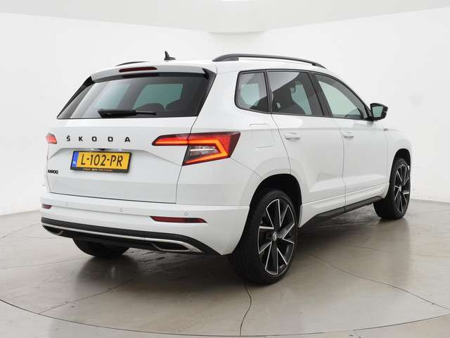 Skoda Karoq 2021 Benzine