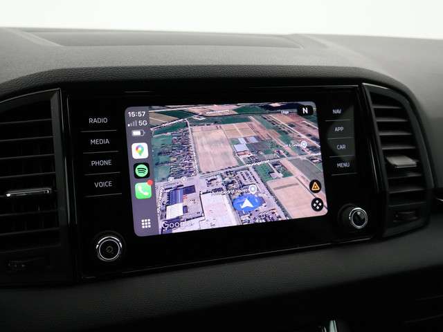 Skoda Karoq 2021 Benzine