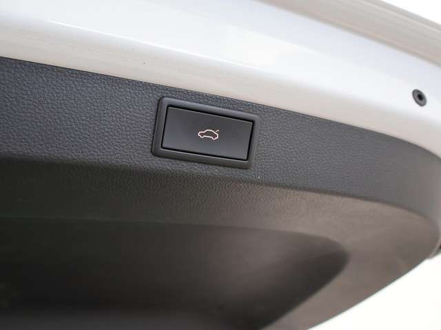 Skoda Karoq 2021 Benzine