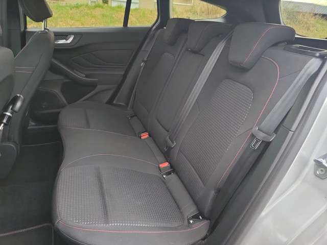 Ford Focus 2022 Benzine