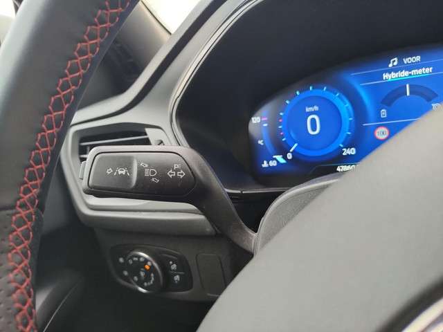 Ford Focus 2022 Benzine