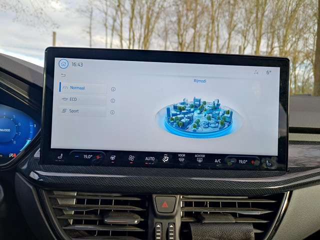 Ford Focus 2022 Benzine