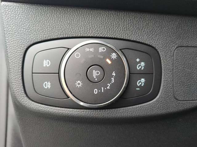 Ford Focus 2022 Benzine
