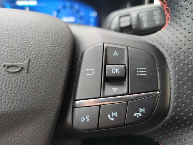 Ford Focus 2022 Benzine