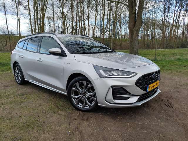 Ford Focus 2022 Benzine