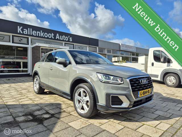 Audi Q2 3