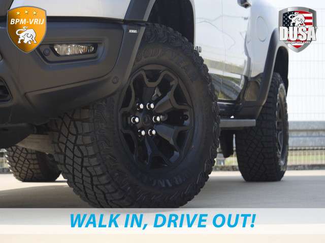 Dodge Ram Pick-Up 2