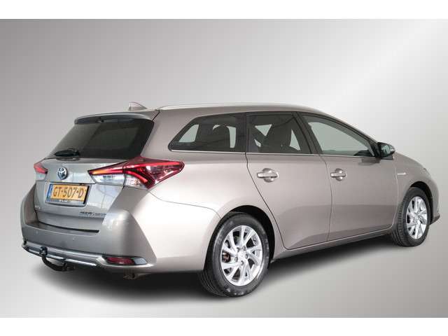 Toyota Auris 2