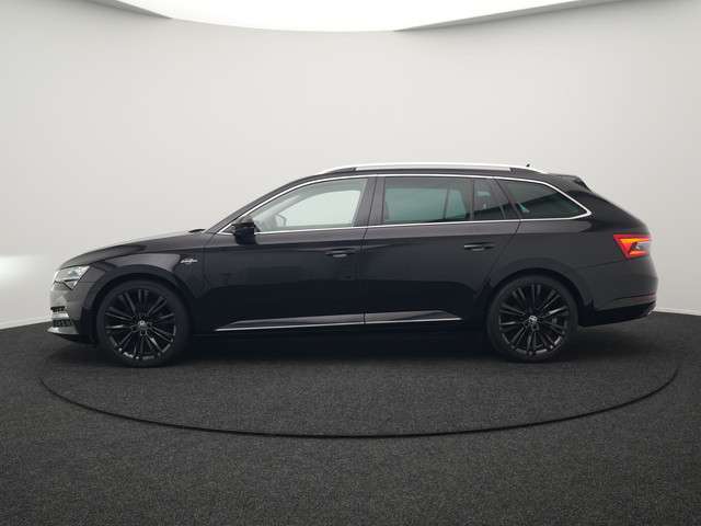 Škoda Superb 2