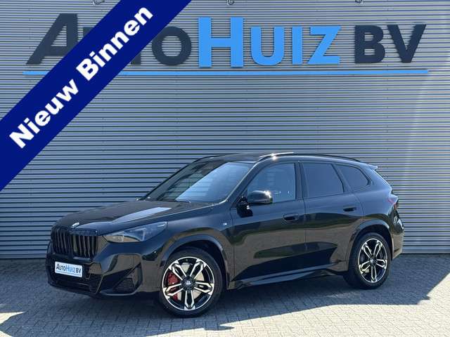 Bmw X1 sdrive20i m sport pro panoramadak leer adaptieve led 19 inch dab keyless entry carplay foto 5