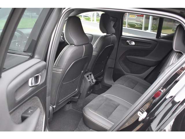 Volvo EX40 2025 Electrisch